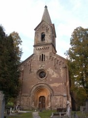 průčelí kostela