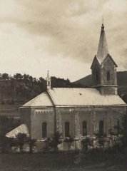 starší foto kostela