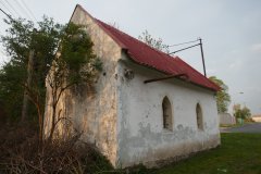 pohled zezadu zleva