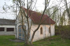 pohled zepředu zprava