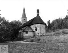 starší foto kostela