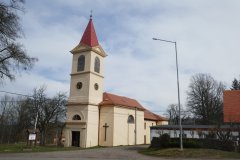 pohled zepředu zprava