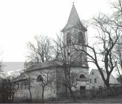 starší foto kostela