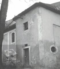 starší foto kostela