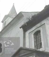 starší foto kostela
