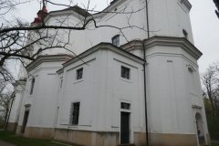 pohled zezadu zprava