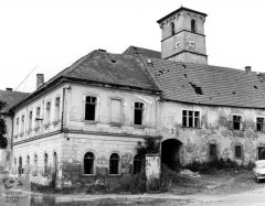 starší foto kostela