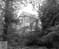 starší foto kostela