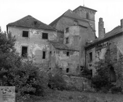 starší foto kostela