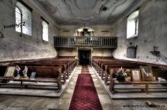 interiér - přední část