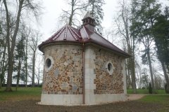 pohled zezadu zleva
