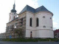 pohled zezadu zprava