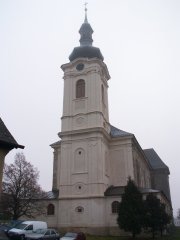 pohled zepředu zprava