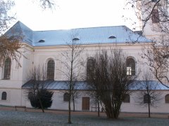 pohled zleva