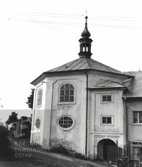 starší foto kostela