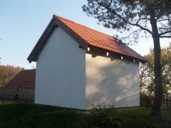 pohled zezadu zleva