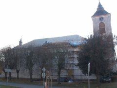 pohled zleva