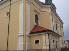 pohled zezadu zleva