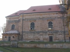 pohled zleva