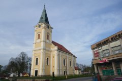 pohled zepředu zprava
