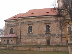 pohled zleva