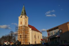 pohled zepředu zprava