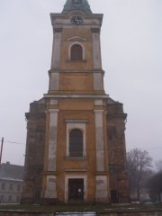 průčelí kostela