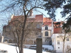 pohled zprava