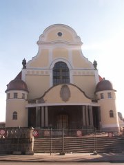 průčelí kostela