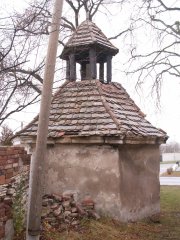 pohled zezadu zleva