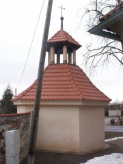 pohled zezadu zleva