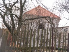 pohled zezadu zleva