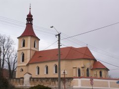 pohled zezadu zprava - nová fasáda