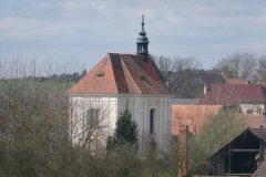 pohled zezadu zleva