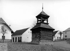 starší foto zvoničky