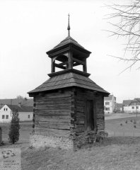 starší foto zvoničky