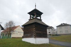 pohled zezadu zprava