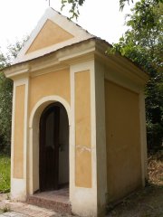 pohled zepředu zprava