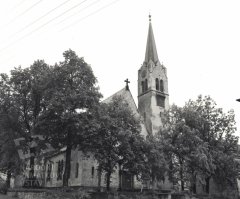 starší foto kostela