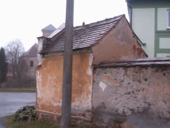 pohled zezadu zprava