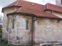 pohled zezadu zleva