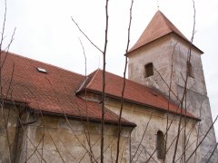 pohled zezadu zleva