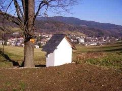 pohled zezadu zprava