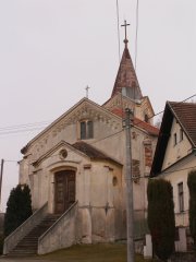 pohled zepředu zprava