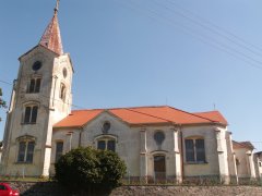 pohled zleva