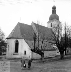 starší foto kostela