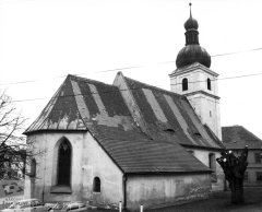 starší foto kostela