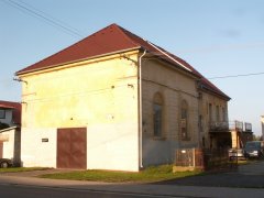 pohled zepředu zprava