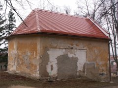 pohled zezadu zleva