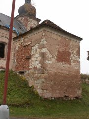 pohled zezadu zprava
